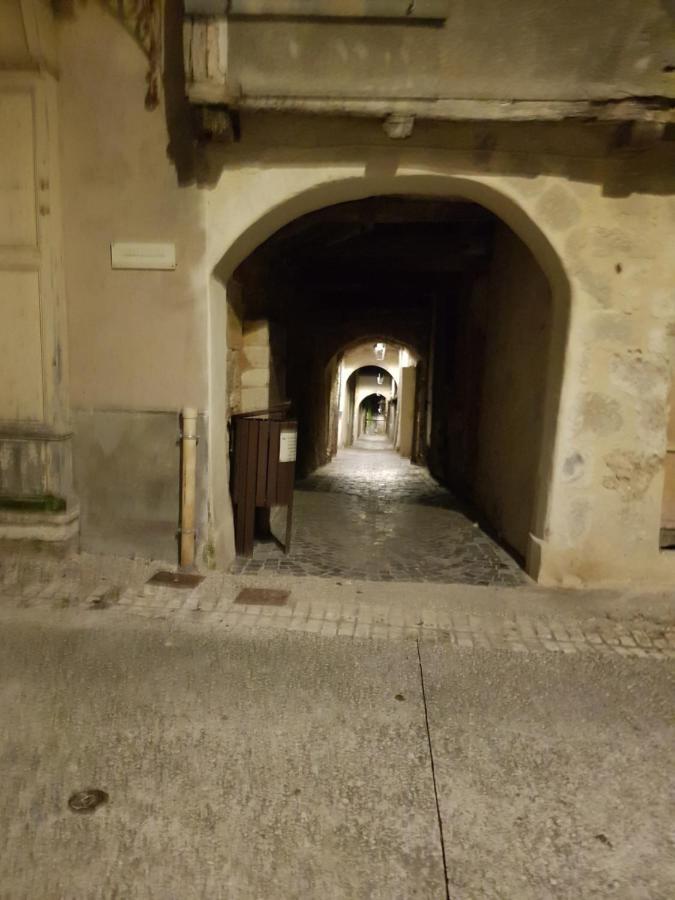 39 Tour De Ville モンフランカン エクステリア 写真